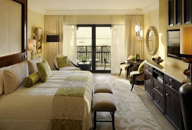 فندق وان اند اونلي رويال ميراج دبي افضل فندق للاطفال في دبي يُوّفر منطقة شاطئ خاصة.