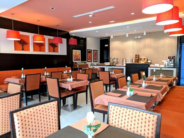 فندق طيبة بتونس