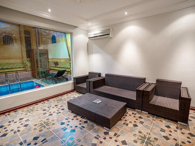 أماكن المعيشة والجلسات من ميرال الطائف