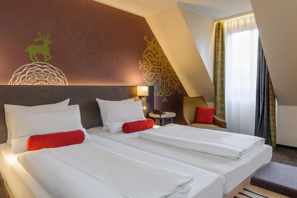 تقرير عن سلسلة فندق ميركيور ميونخ