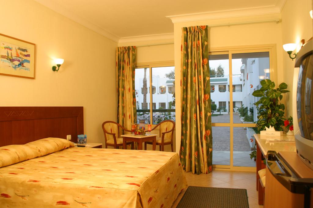 تقرير عن سلسلة فندق فالكون شرم الشيخ