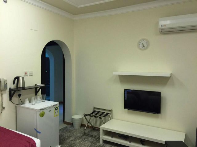 فندق انوار الحبيب في المدينة المنورة يضم غرف وأجنحة فسيحة تُناسب العوائل