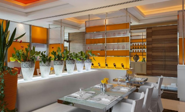 فور بوينتس باي شيراتون داون تاون دبي