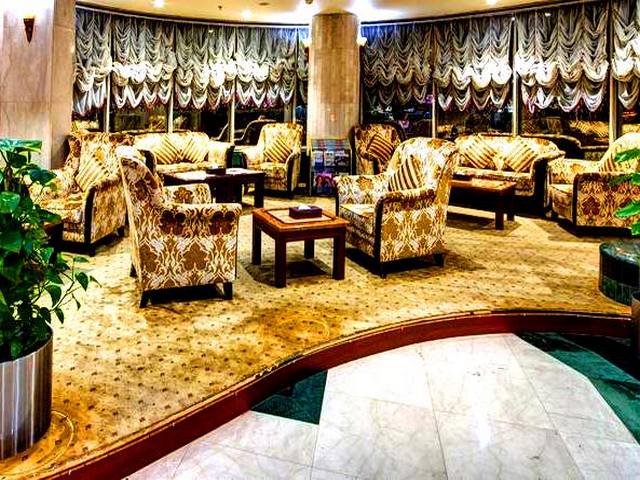 تقرير عن فندق كمفورت ان دبي