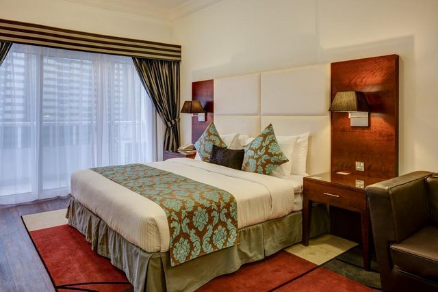 جولدن ساندز واحد من شقق فندقية في الشارقة الخان بخدمات مميزة