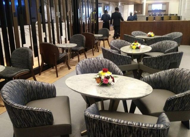 تقرير عن فندق مطار مسقط الدولي