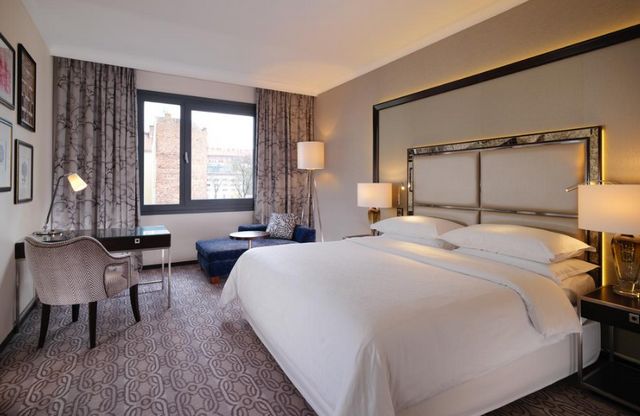 فنادق في بولندا