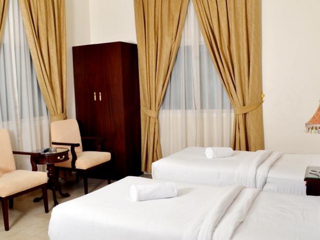 تقرير عن فندق الشرق الشارقة