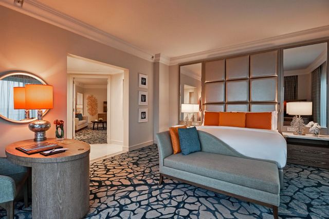 تقرير عن فندق اتلانتس دبي غرفة تحت الماء