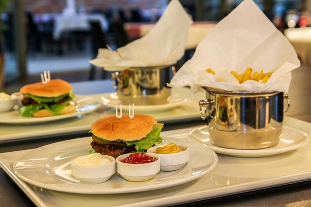 تقرير عن فندق لارا بارك انطاليا