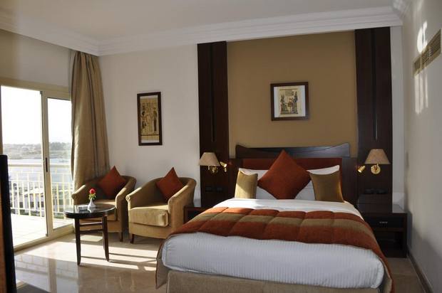 يوفر الفندق خيارات ترفيه ومساحات غرف جيدة ويعد من أفضل فنادق الاقصر بجوار المحطة