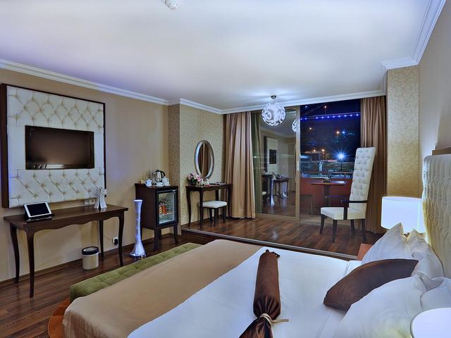 فندق اورتاكوي برنسيس باسطنبول