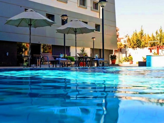 تقرير عن فندق جنيفا عمان