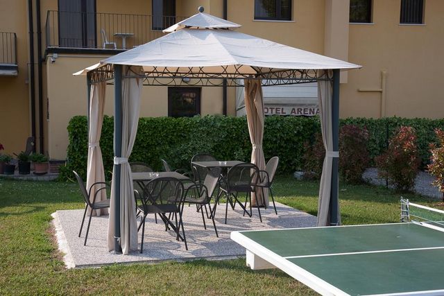 فنادق سيرموني