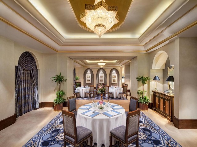 تقرير عن فندق قصر الشرق جدة