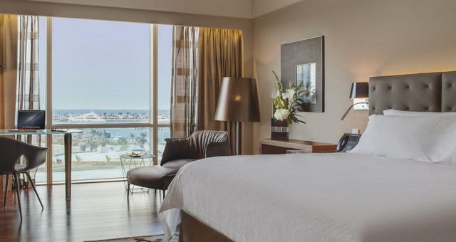 افضل 5 من منتجعات البحرين على البحر