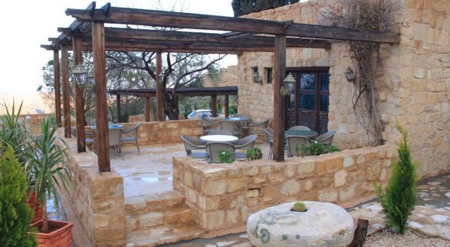 فندق طيبة زمان البتراء