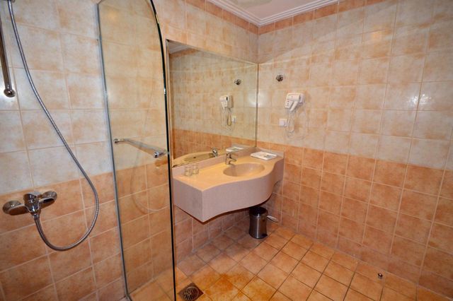 موقع فندق دار الشهداء المدينة المنورة