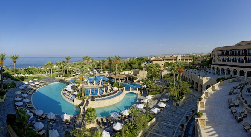 فندق إليزيوم من افضل فنادق بافوس قبرص