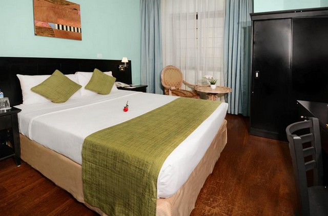 تقرير عن فندق يوريكا دبي