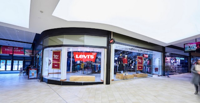 أهم 7 أنشطة يمكنك القيام بها في مركز ريزورتس وورلد للتسوق برمنجهام