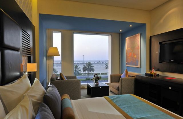 تقرير عن فندق هيوز بوتيك دبي