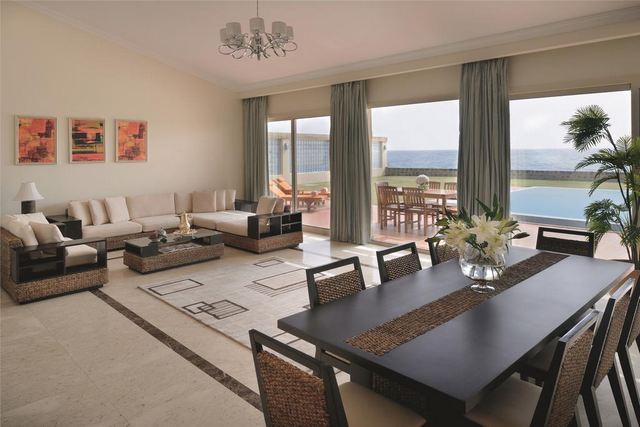 تقرير عن سلسلة فندق موفنبيك بجده