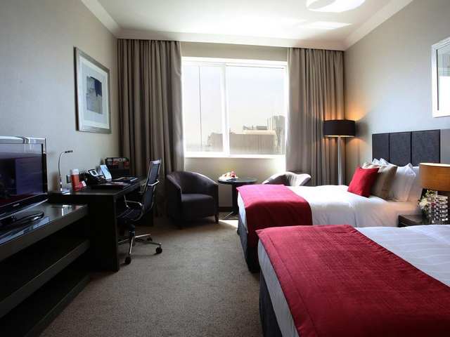 &nbsp; فنادق ابوظبي للعوائل 4 نجوم