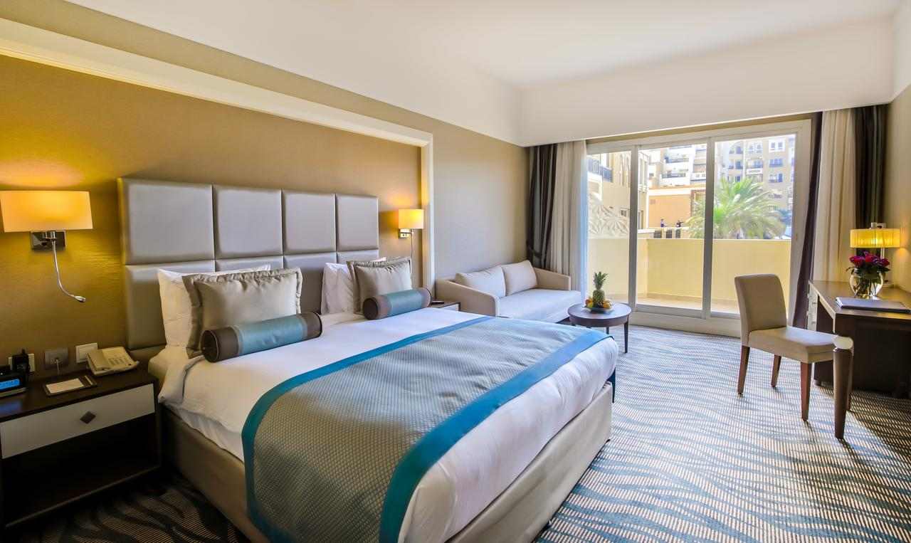 فندق ريكسوس باب البحر راس الخيمة من افضل منتجعات راس الخيمة في الامارات