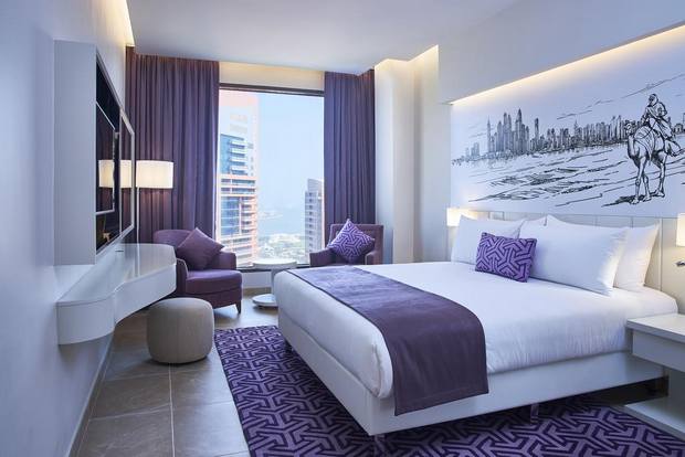 فندق ميركيور البرشاء ومنطقة البرشاء عمومًا من أهم مراكز السياحة في دبي