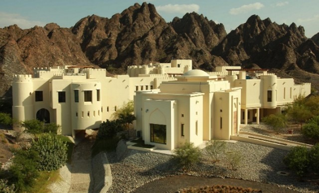 تقرير عن فندق البستان مسقط