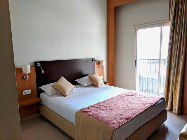 تقرير عن فندق طيبة تونس العاصمة