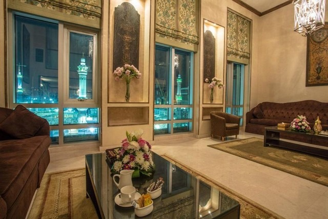 تقرير عن فندق رتاج البيت