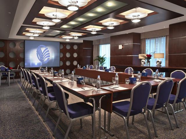 روز ريحان روتانا دبي