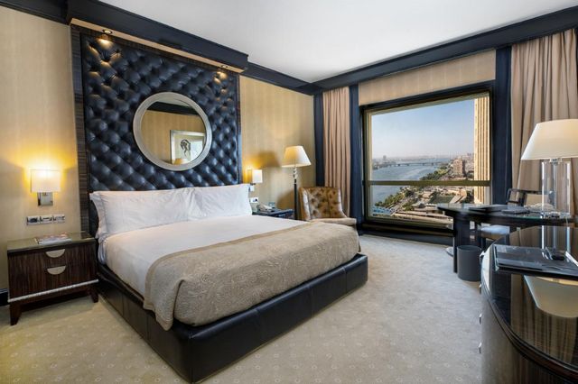 تتميز فنادق القاهرة 5 نجوم على النيل بغرفها الأنيقة الراقية