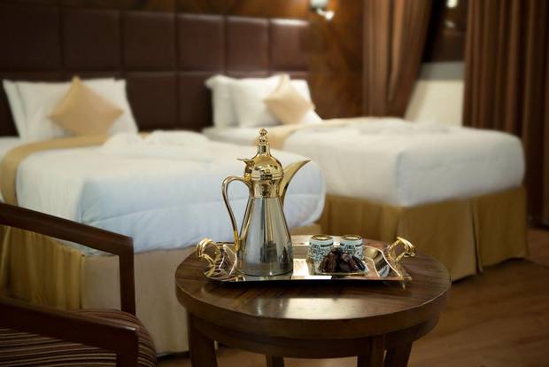 تقرير فندق نوازي وثير مكة