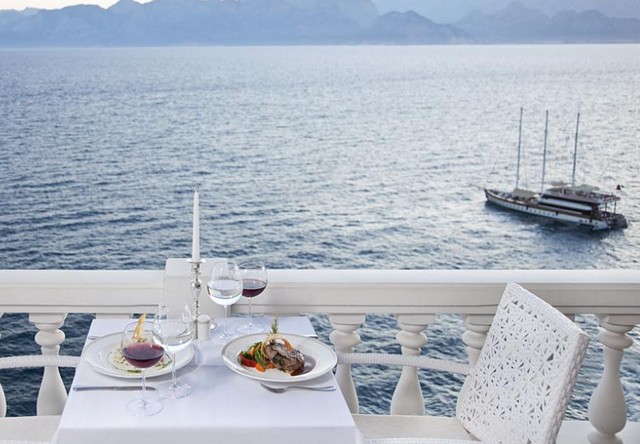 تقرير عن فندق لا بوتيك انطاليا