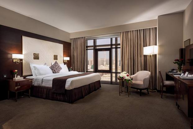 اسعار فنادق المدينه المنوره المطله على الحرم تضمن إقامة مُريحة بموقع ممتاز