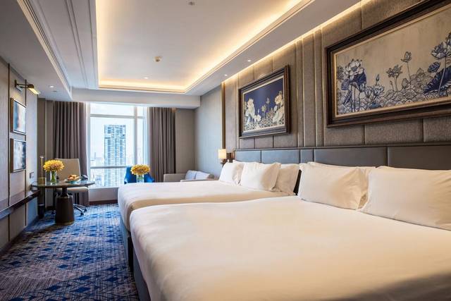 فندق سنتارا افضل فندق في بانكوك قريب من الاسواق