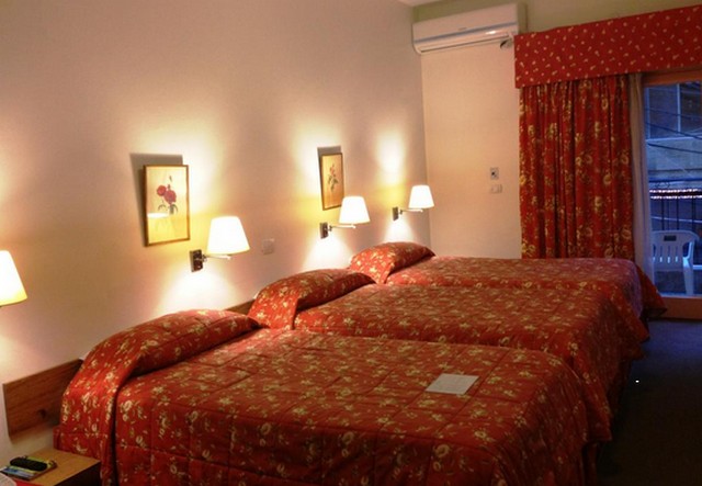 تقرير عن فندق امباسي بيروت