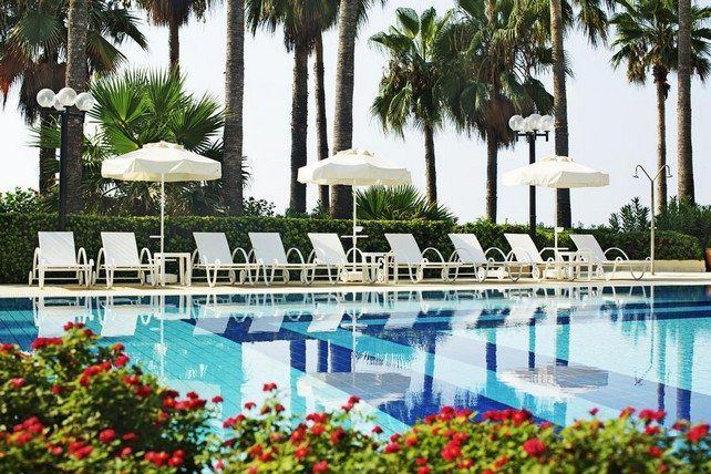 تقرير عن فندق هيلتون مرسين