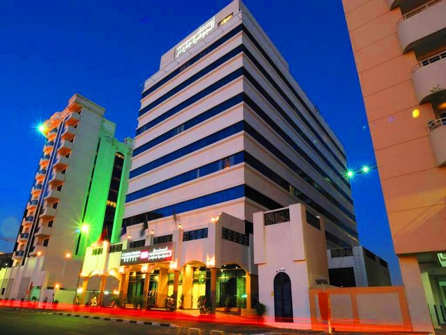 فندق الجوهرة دبي الإمارات