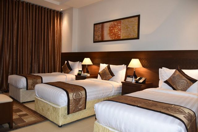 تقرير عن سلسلة فندق درنف مكة