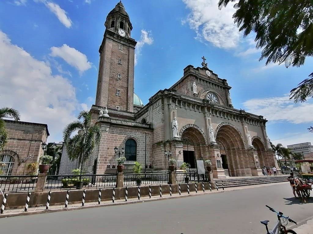 أفضل  6 كنائس و اديرة سياحية في مانيلا لا تفوتها
