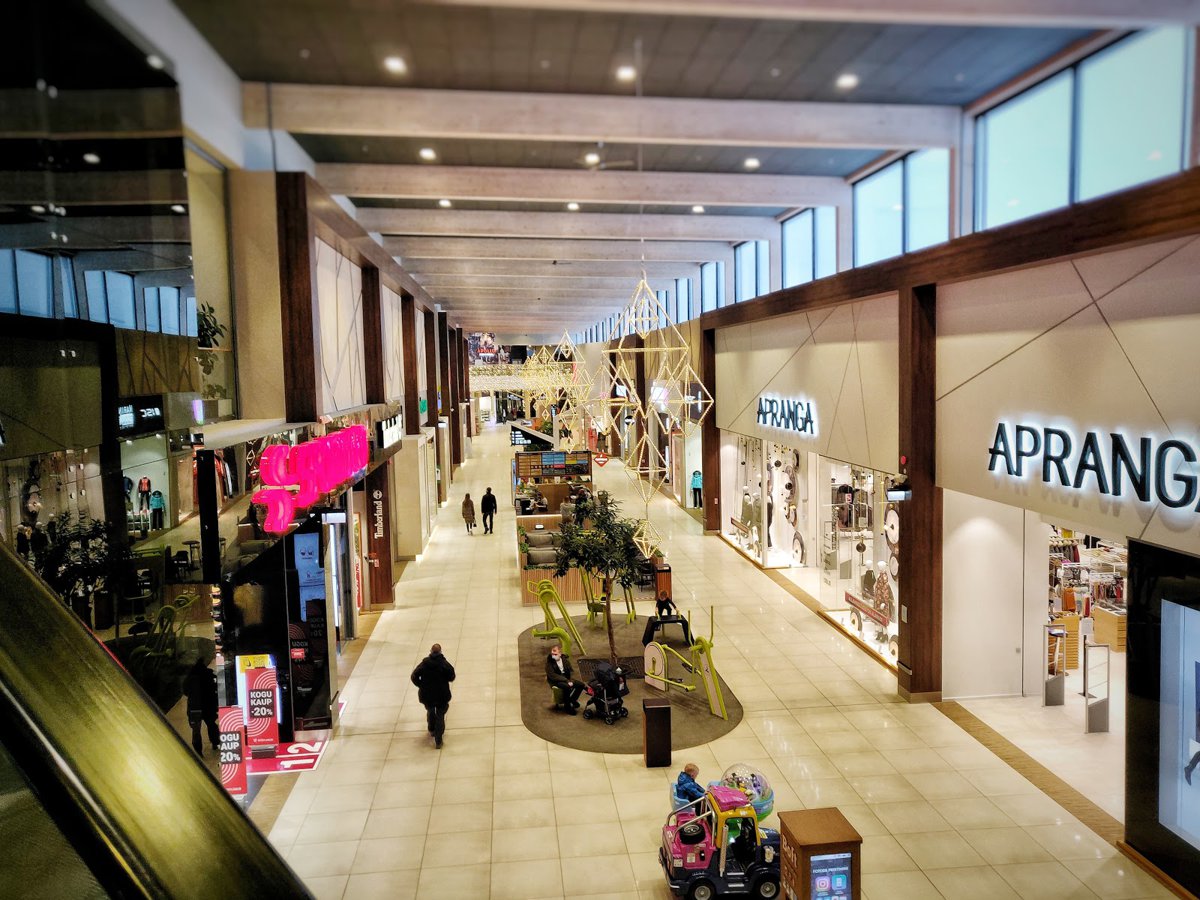 مركز تسوق لزناغيسغوس