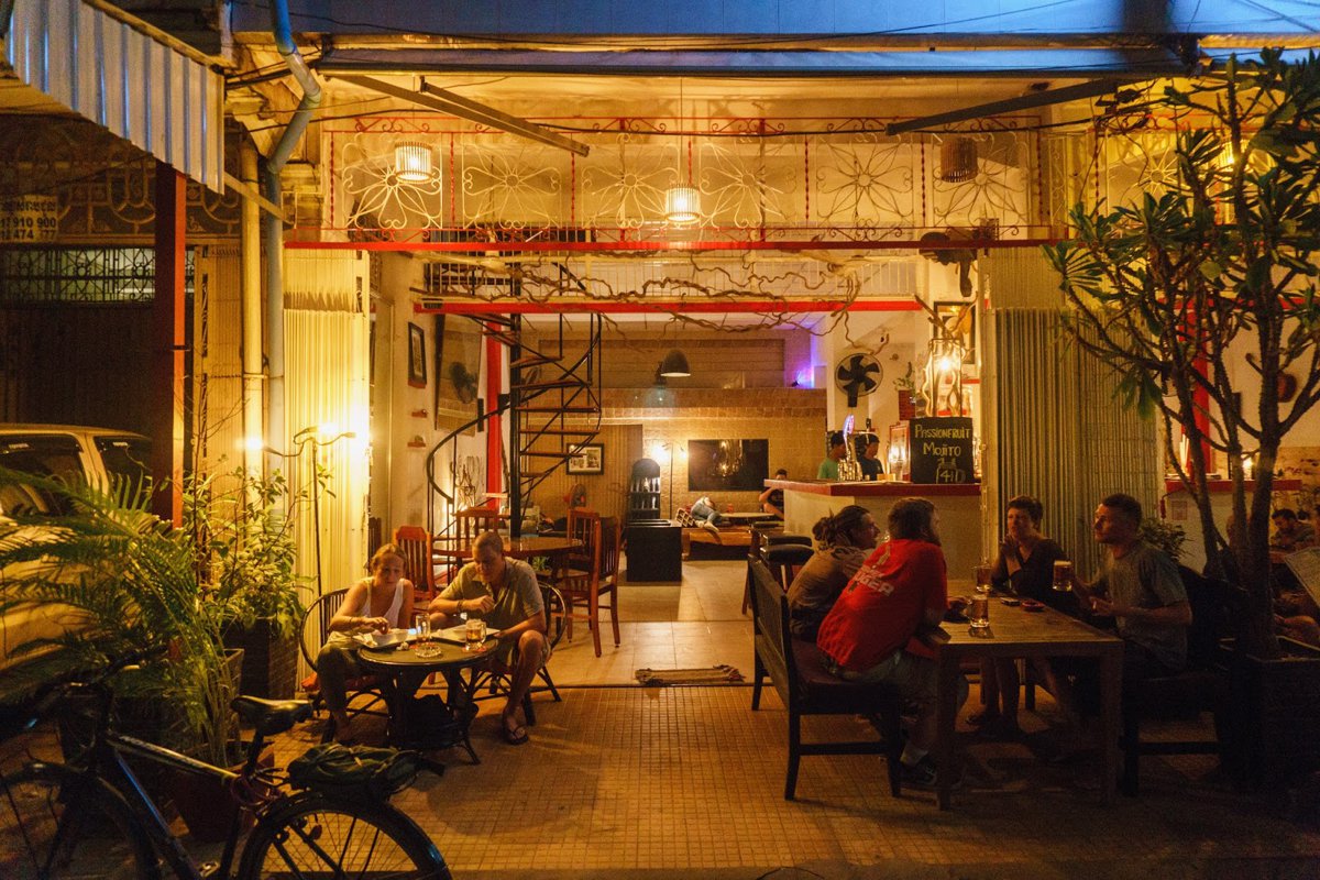 5 مطاعم تقدم طعام فرنسي في باتامبانج ننصح بها