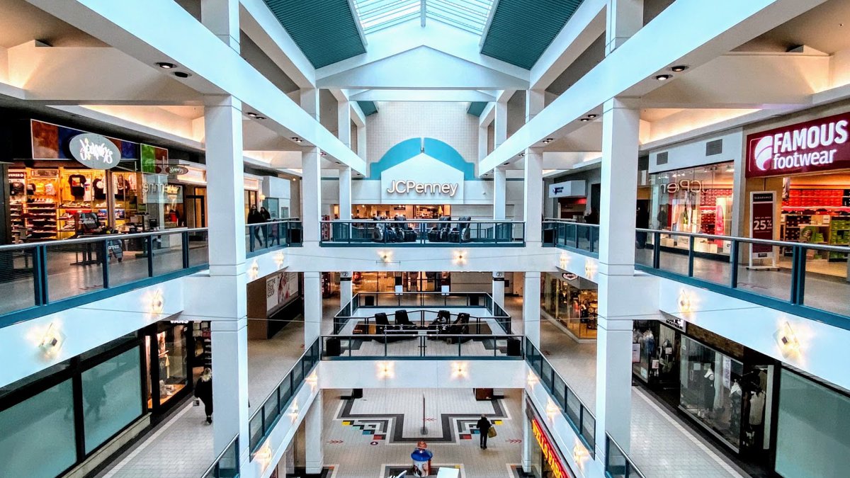 مركز تسوق أنكوراج فيفث أفينيو