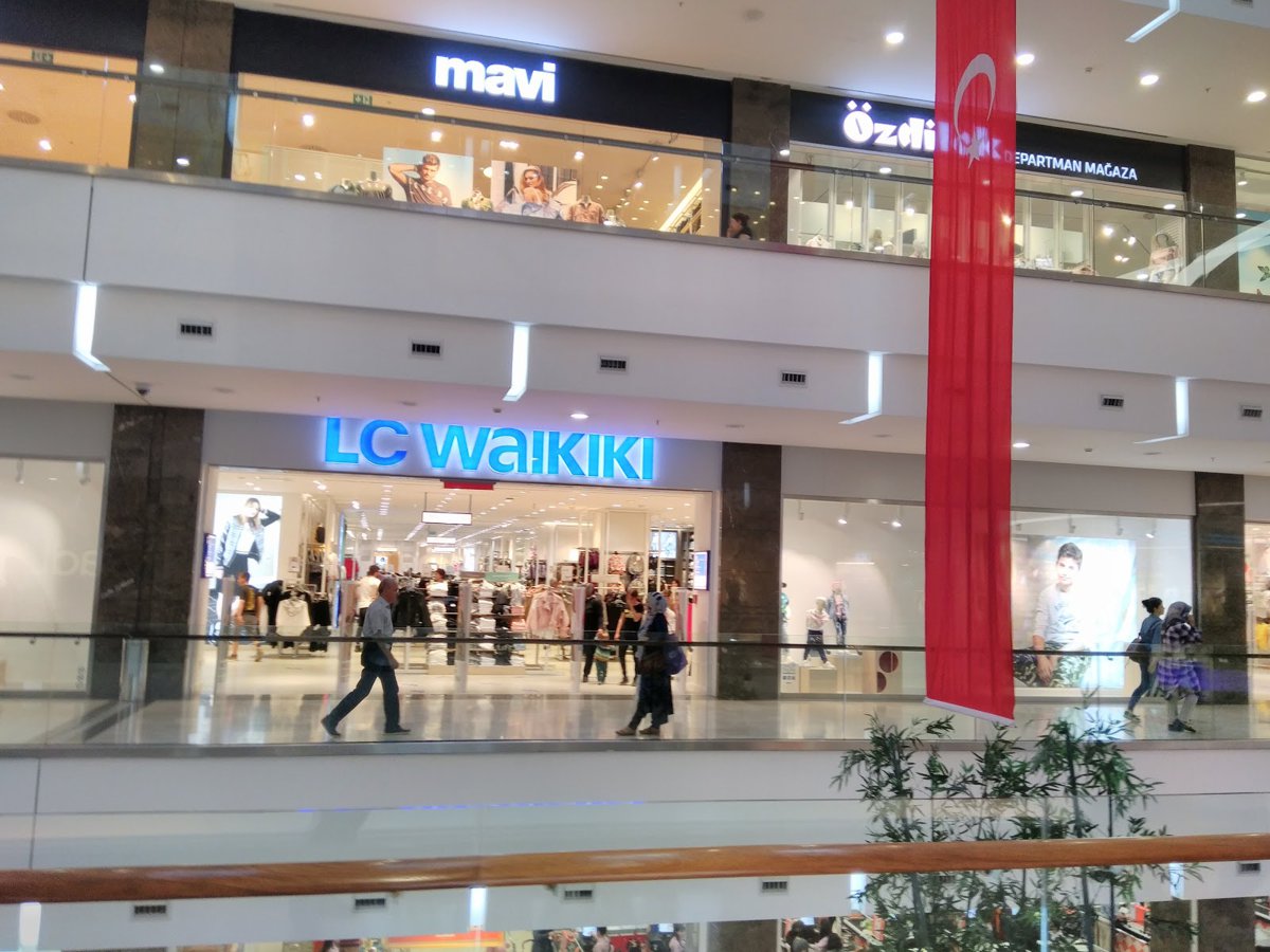 A picture of LC Waikiki OzdilekPARK Antalya Mall