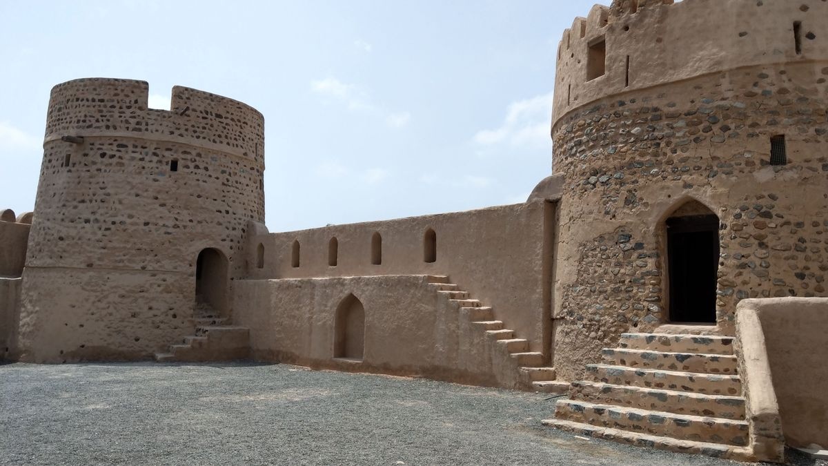 بالصور .. افضل  12 قلعة في الإمارات العربية المتحدة
