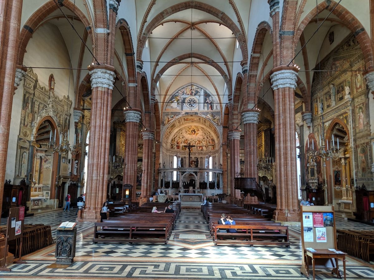 A picture of Verona Cathedral
